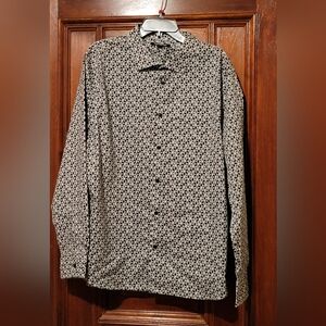NWT-Karl Lagerfeld Men's Geometric Patern Shirt-Size X L-Also avail in Size L
